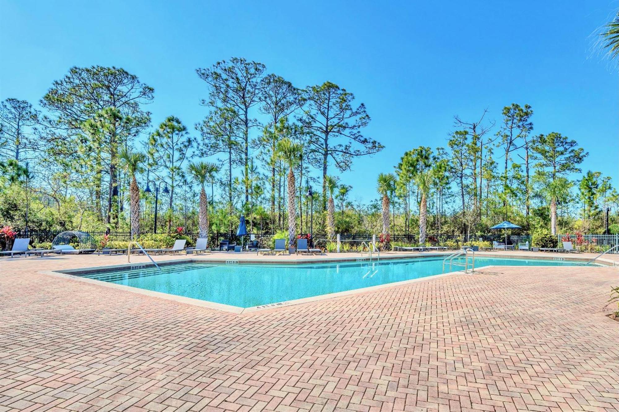 Spacious 2Br Condo With Pool & Hot Tub, Near Disney! Orlando Buitenkant foto