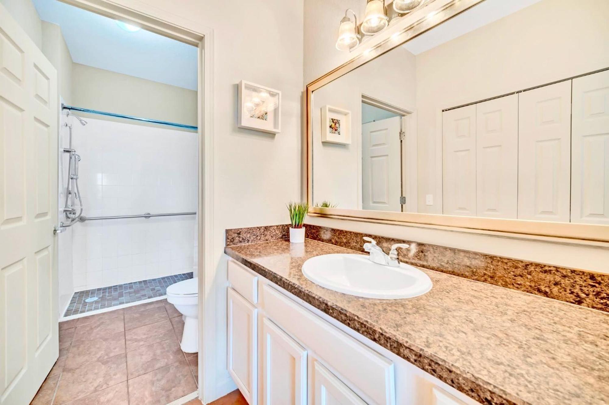 Spacious 2Br Condo With Pool & Hot Tub, Near Disney! Orlando Buitenkant foto